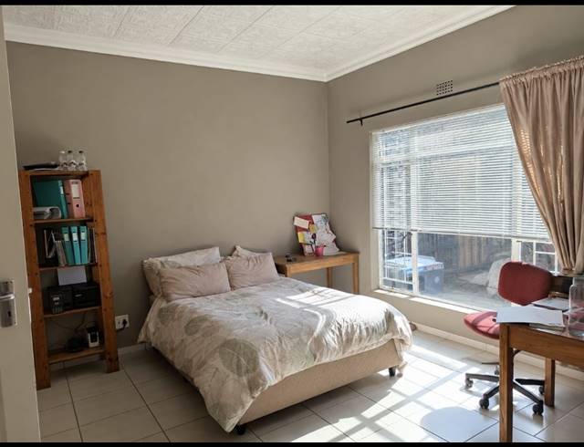 4 BEDROOM HOUSE FOR SALE IN VANDERBIJLPARK SE 2